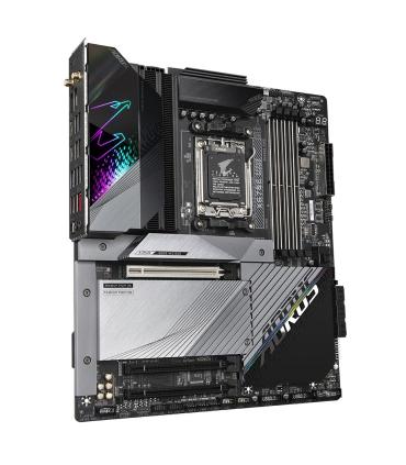 PLACA BASE GIGABYTE X670E AORUS MASTER AM5 ATX 4XDDR5